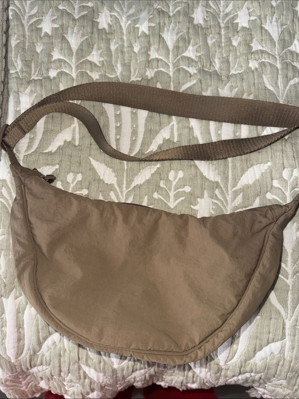 Uniqlo Round Mini Shoulder Bag